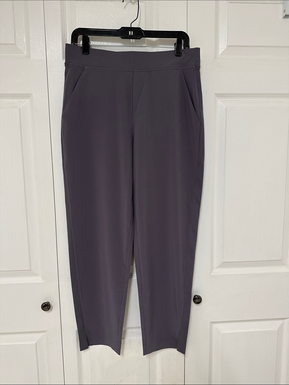NWOT Athleta Brooklyn Ankle Pants in Slate Gray-Purple